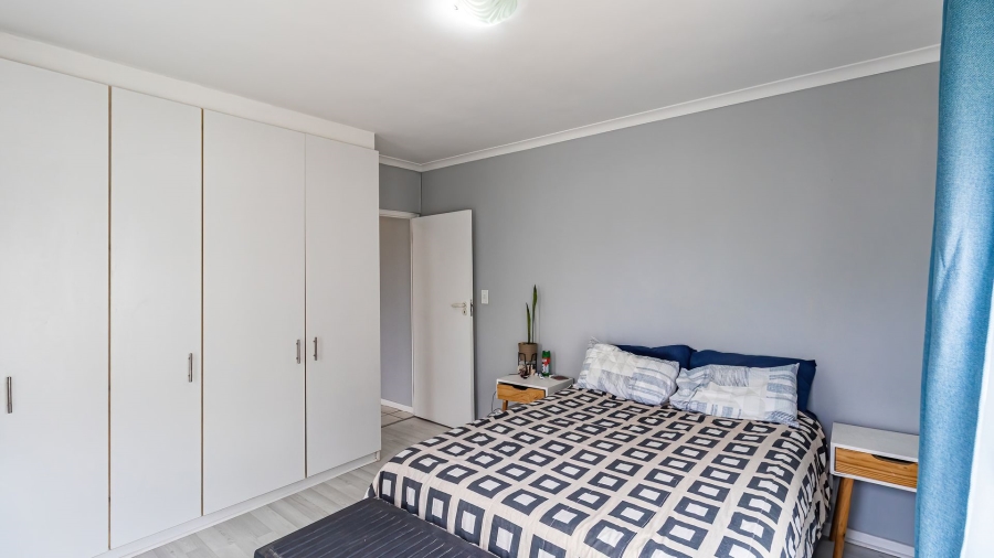 2 Bedroom Property for Sale in Strand South Western Cape